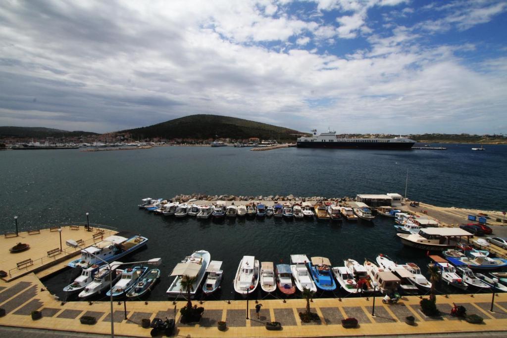 Larimar Boutique Hotel Çeşme Zewnętrze zdjęcie